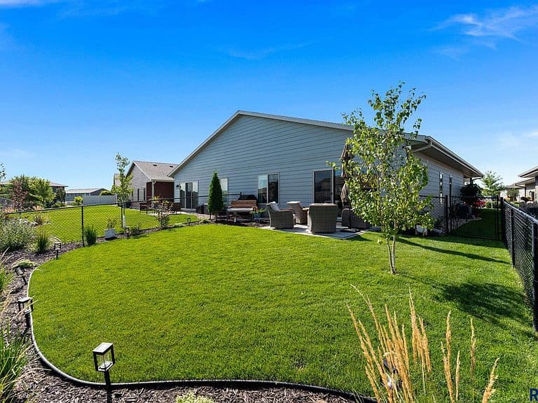 9518 W Broek Dr photo 2