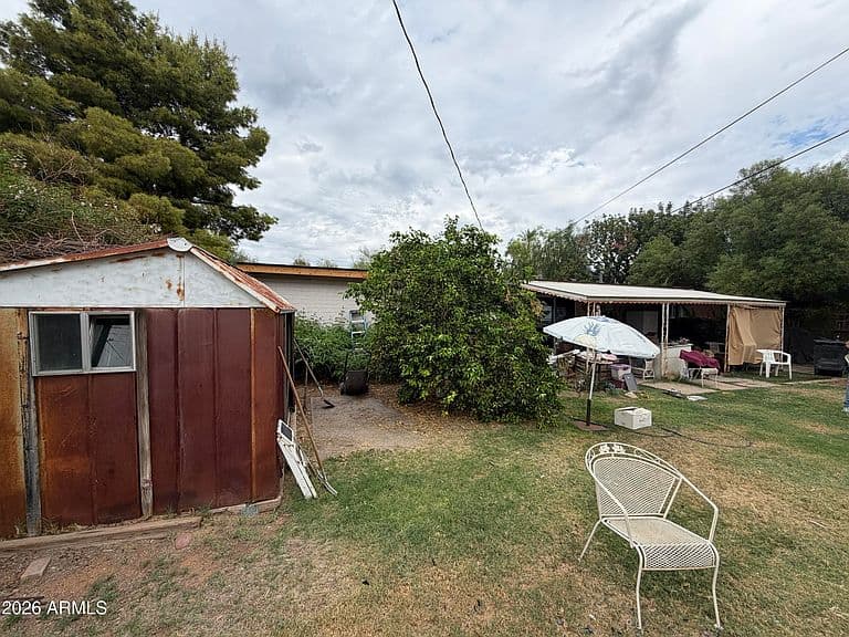 4713 E DEVONSHIRE Avenue photo 5