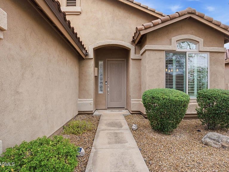 15687 N 104th St photo 4