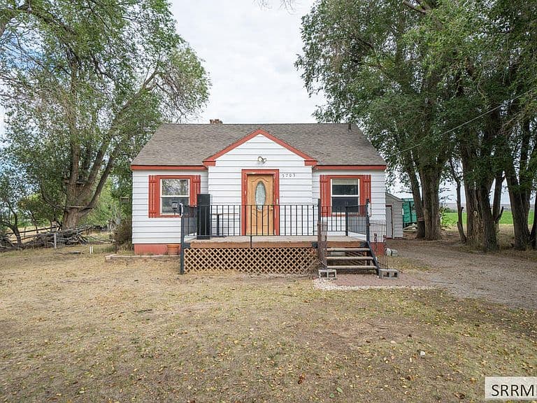 5705 E 21 S photo 1