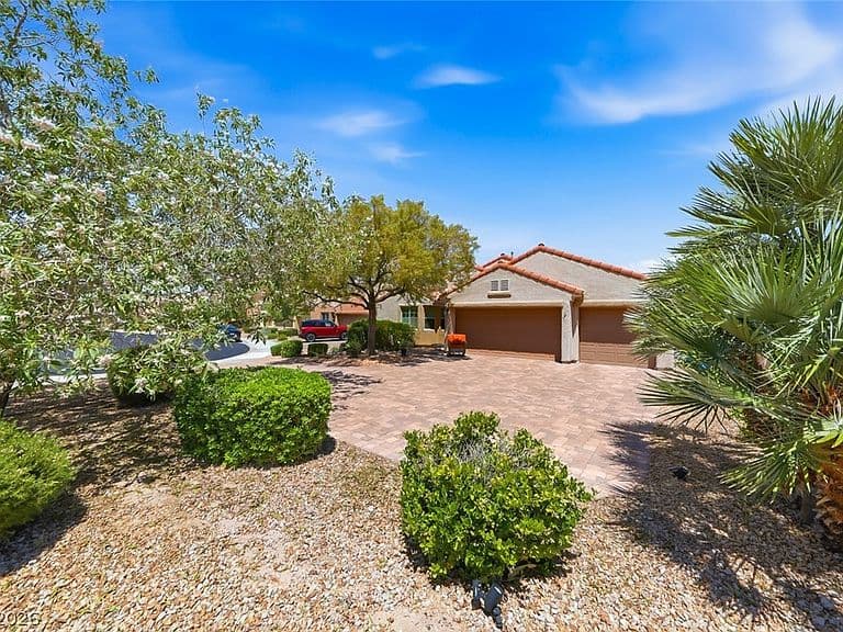 2748 Audra Faye Ave photo 2