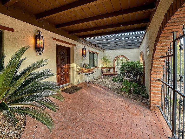 2373 E Miraval Segundo photo 4