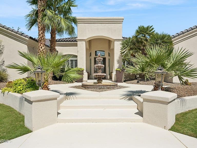 12110 E GOLD DUST Avenue photo 3