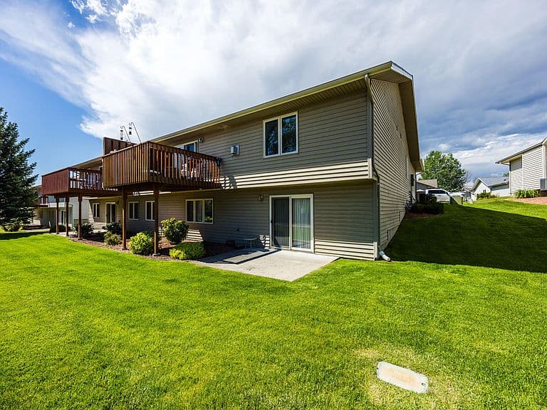 435 Falcon Ridge Dr photo 5