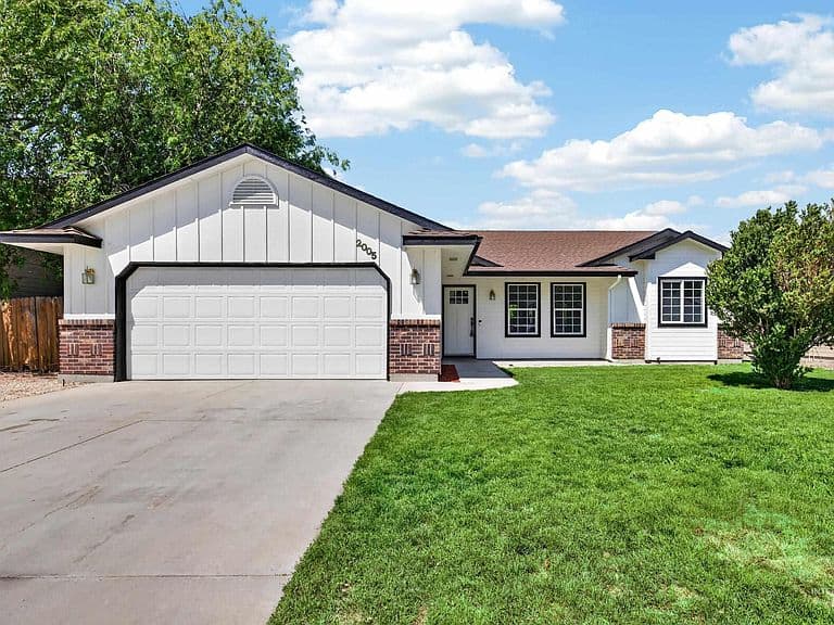 2005 S Crimson Rose Way photo 1