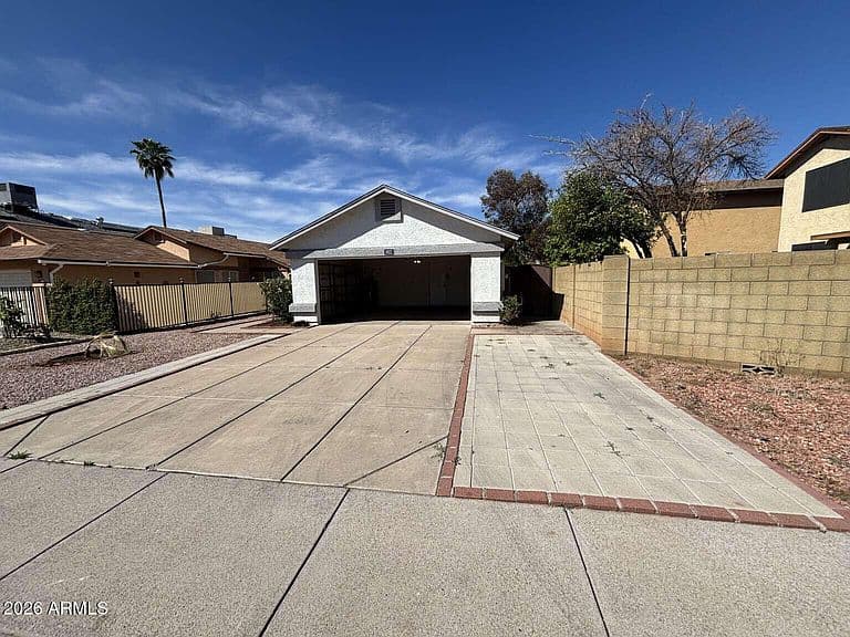 3622 W MARCO POLO Road photo 3