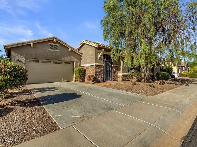3066 E Kingbird Drive photo 4