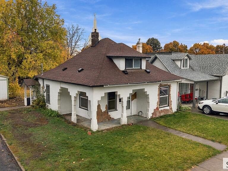 675 I St photo 2