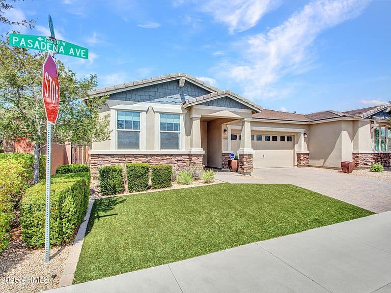 14594 W PASADENA Avenue photo 1