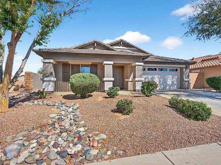 29207 N MOUNTAIN VIEW Road photo 1