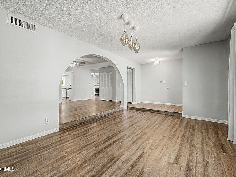 1243 W LOS LAGOS VISTA Avenue photo 3