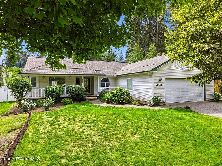 4958 E Woodland Dr photo 4