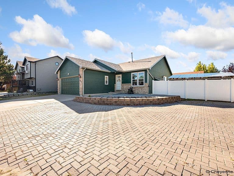 1717 Gold Dust Rd photo 1