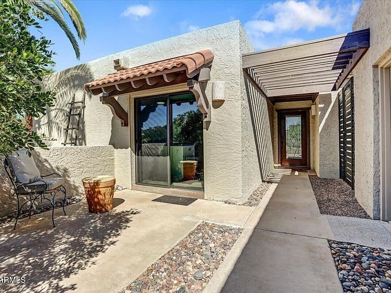 26251 N El Prado -- photo 2