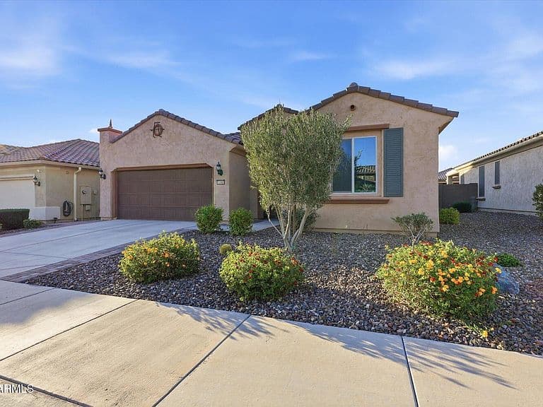 7280 W CACTUS WREN Way photo 2