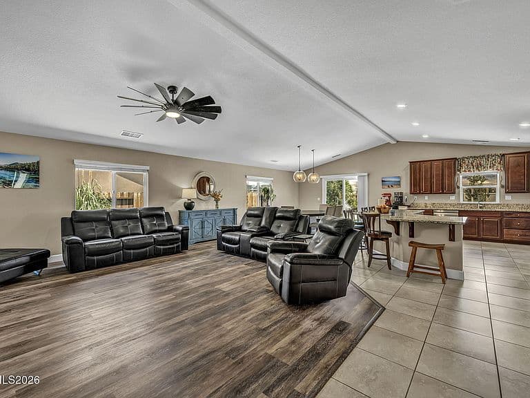 746 Mallard Crest Dr photo 5