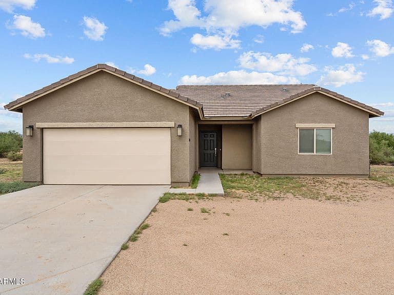 15512 E BARWICK Drive photo 1