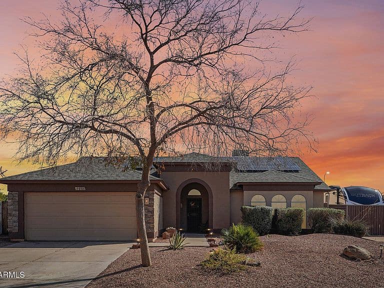 12527 N 83rd Dr photo 3