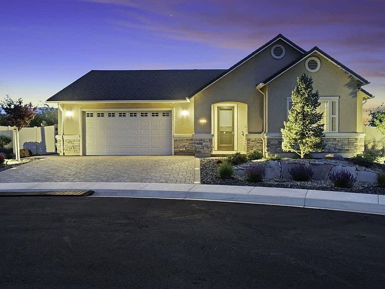 9615 Declan Dr photo 4