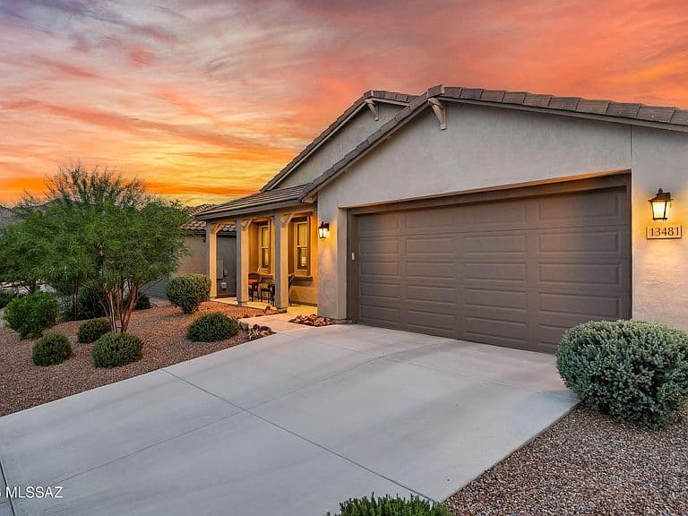 13481 N Sanidine Dr photo 3