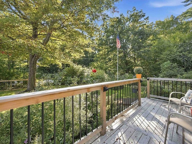 144 White Plains Road photo 5
