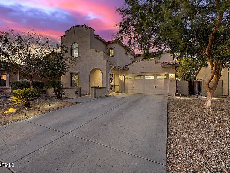 15662 W MONTEROSA Street photo 2