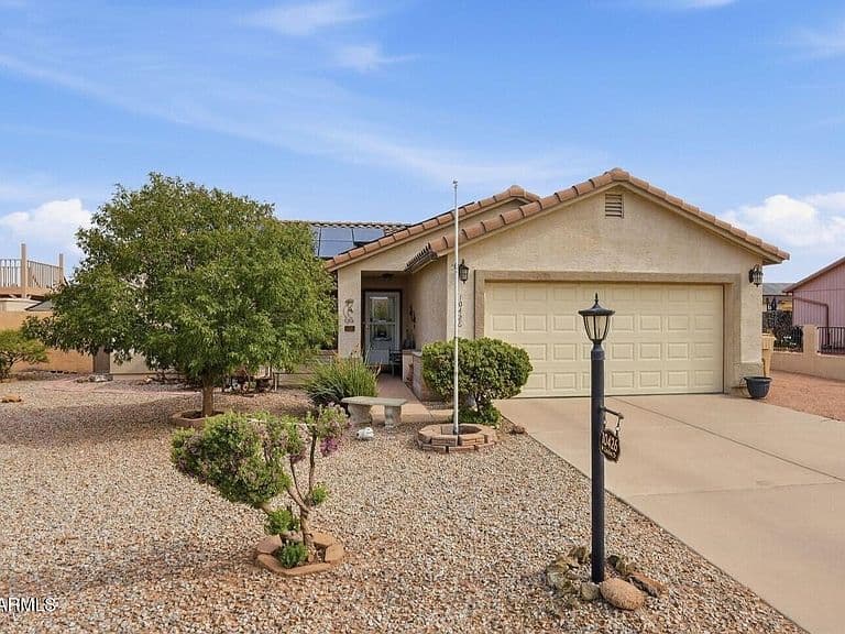 10426 W CATALINA Drive photo 1