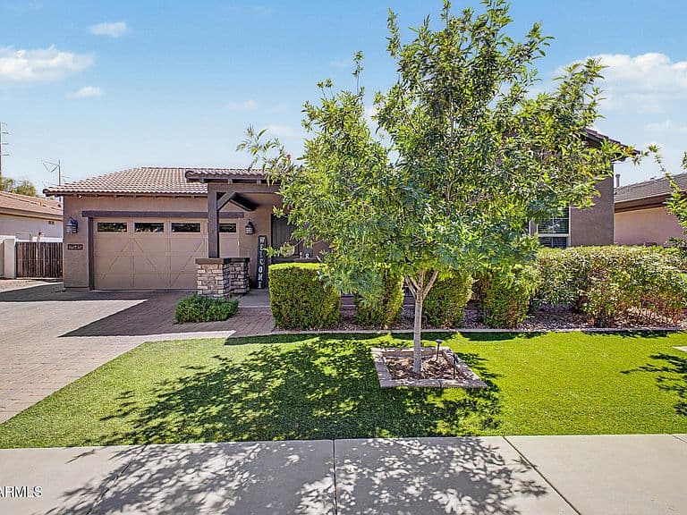 7545 E POSADA Avenue photo 4