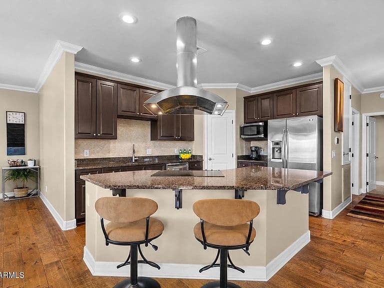 10757 N 74TH Street #2024 photo 2