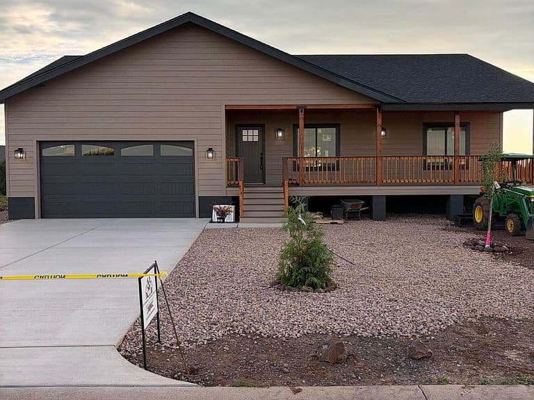 1060 S Ridgecreek Ln photo 1