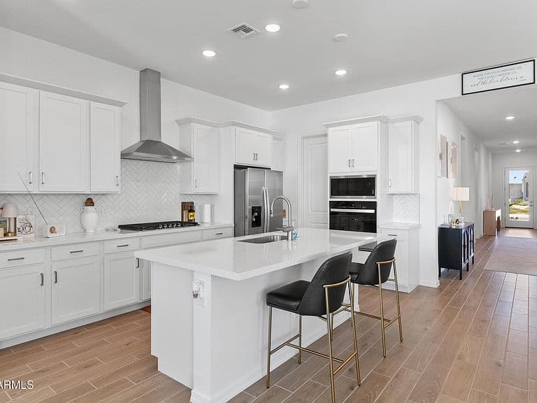 24099 W ALBENIZ Place photo 5