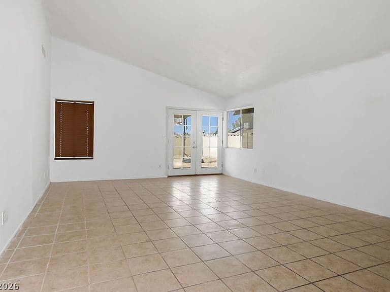 3118 Blossom Glen Dr photo 5