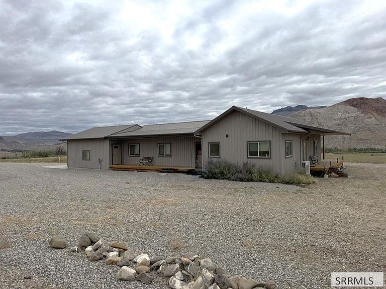 132 Sage Ln photo 4