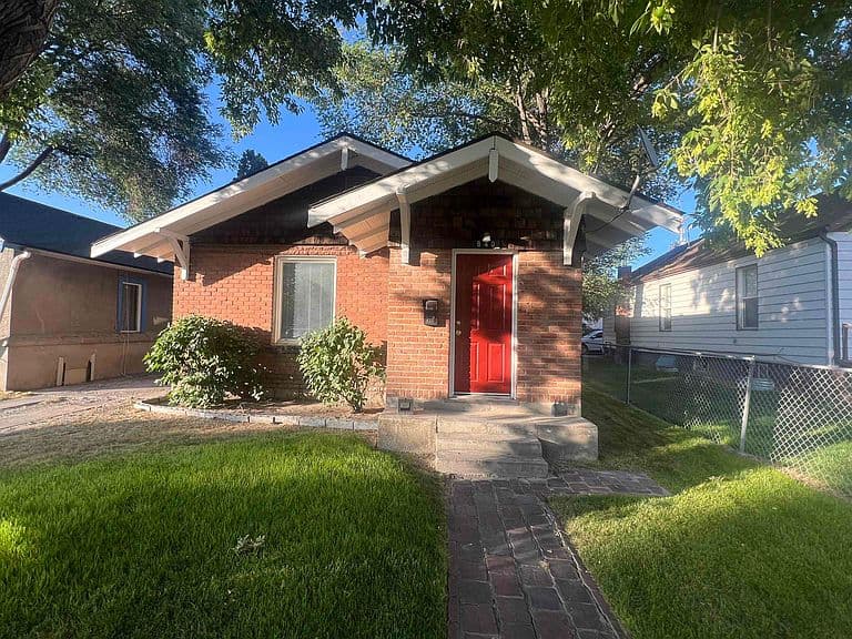 840 S 4th Ave photo 1