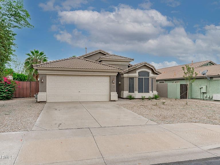 8631 E MILAGRO Avenue photo 3