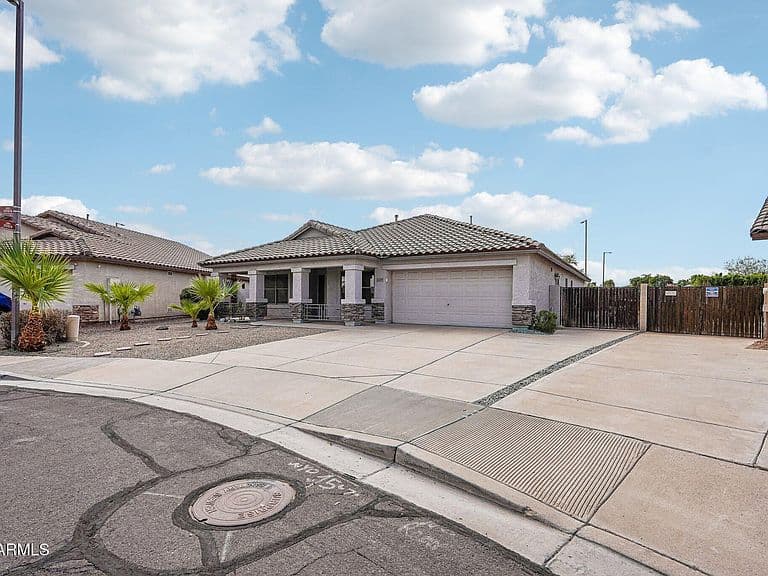 15287 W TAD Lane photo 3