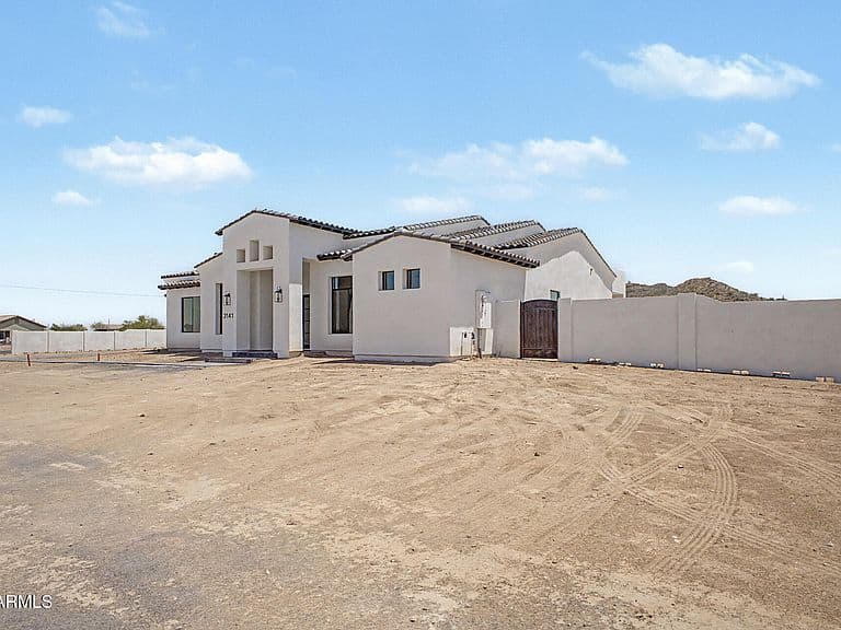 3141 W LIND Road photo 3