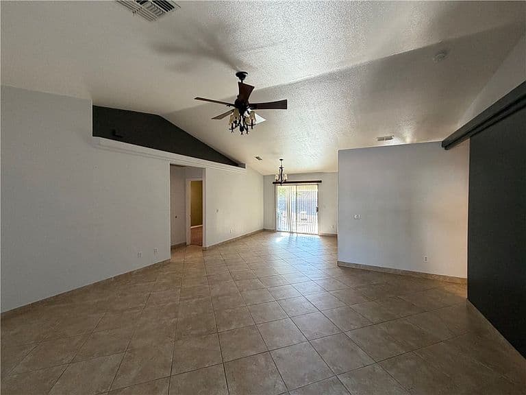 2133 Ranch Road photo 5