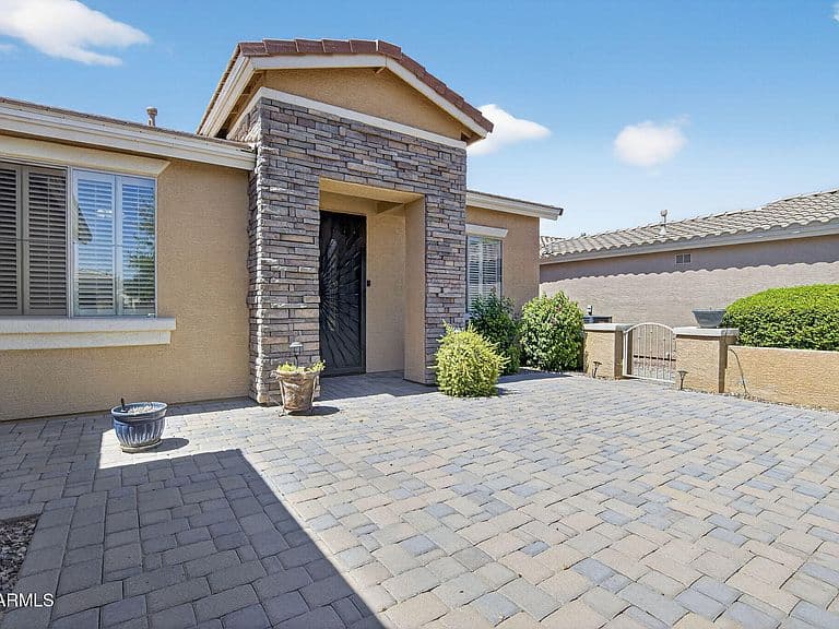 20980 N SWEET DREAMS Drive photo 2