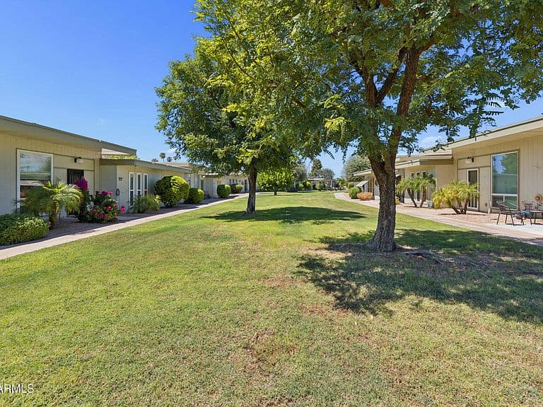 13078 N 100TH Drive photo 5