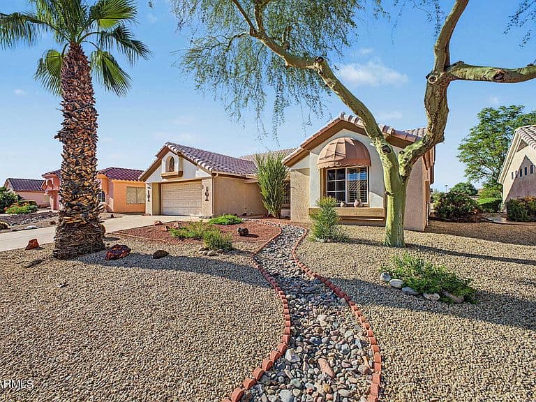 15524 W SKY HAWK Drive photo 3