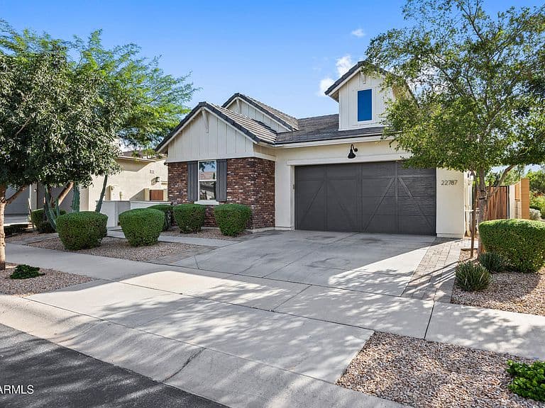 22787 E ARROYO VERDE Drive photo 2