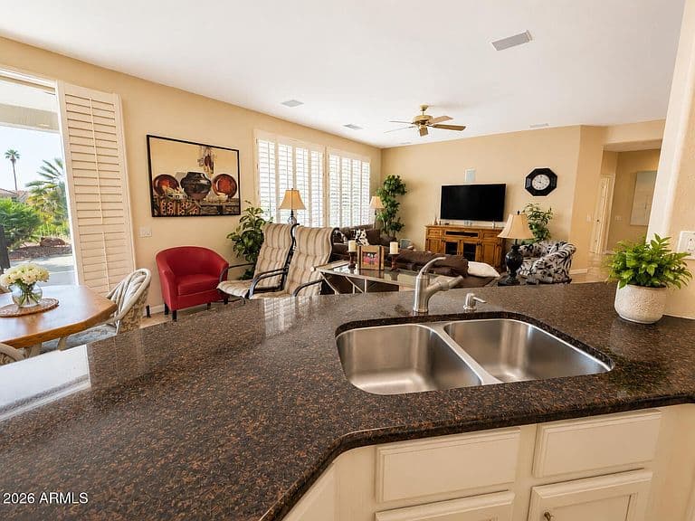 15865 W LAUREL CANYON Court photo 5