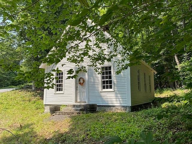 96 Nelson Hill Road photo 1