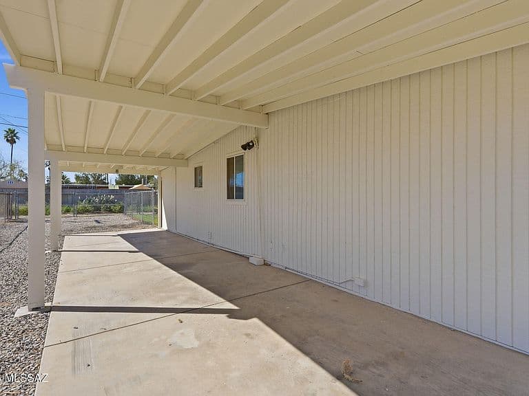 6550 E Calle Luna photo 4