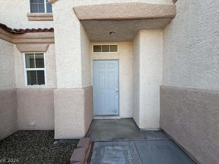 6115 Magic Mesa St photo 2