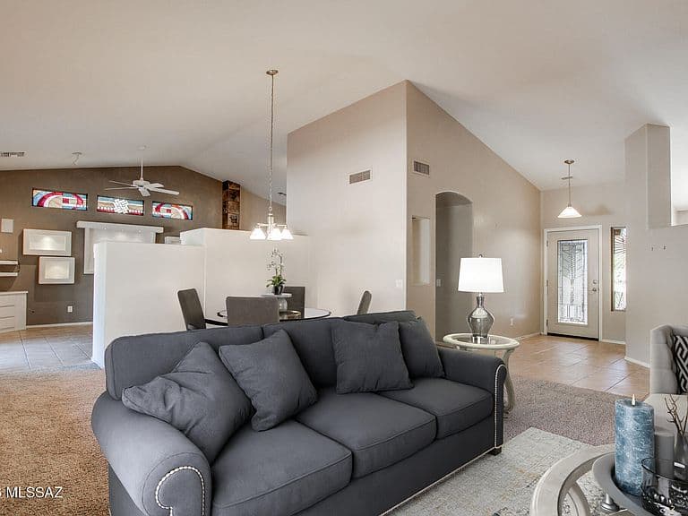 63134 E Flower Ridge Dr photo 5