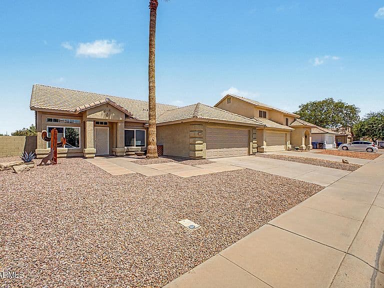 1480 W GAIL Drive photo 2