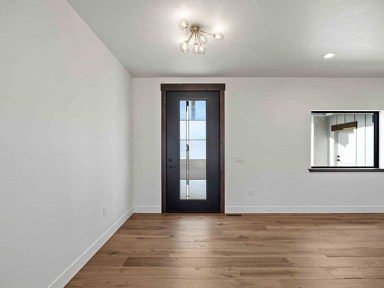 2046 Homestead Trl photo 4