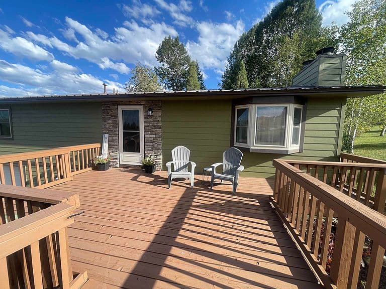 114 Old Oregon Rd photo 1